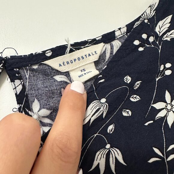 Blue floral romper - Picture 3 of 3